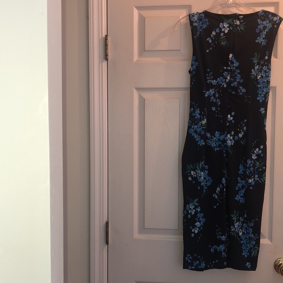 T Tahari Floral-Print Draped Dress - Picture 3 of 5